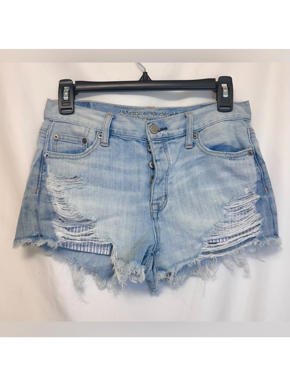 ⭐ American Eagle Vintage Hi-Rise Festival Distressed Denim Shorts Size 0